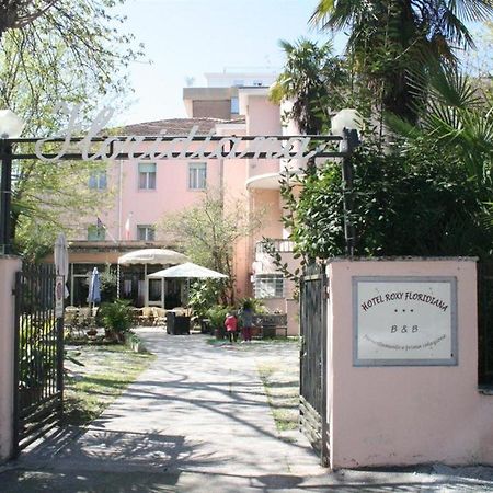Hotel Roxy Floridiana リミニ エクステリア 写真