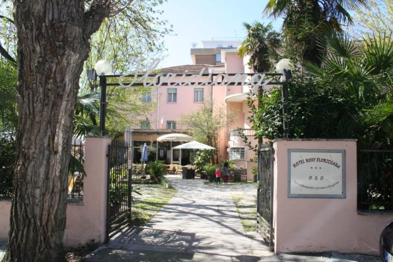 Hotel Roxy Floridiana リミニ エクステリア 写真